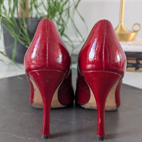 Boutique 9 Blood Red patent leather pumps size 5.5 - Picture 5 of 9